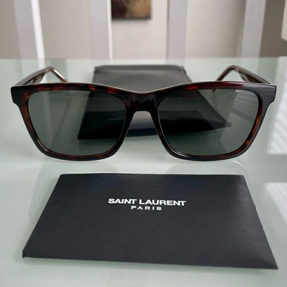 NWT Yves Saint Laurent Tortoise Unisex Sunglasses